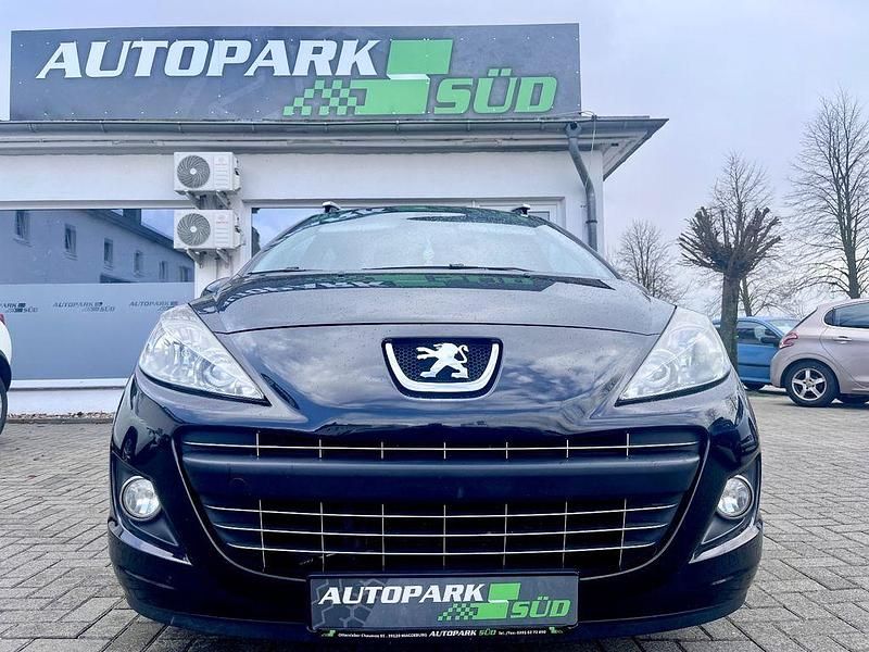 Gebraucht Peugeot 207 Business-Line 92 PS (67 kW) 2012 Schwarz Kombi