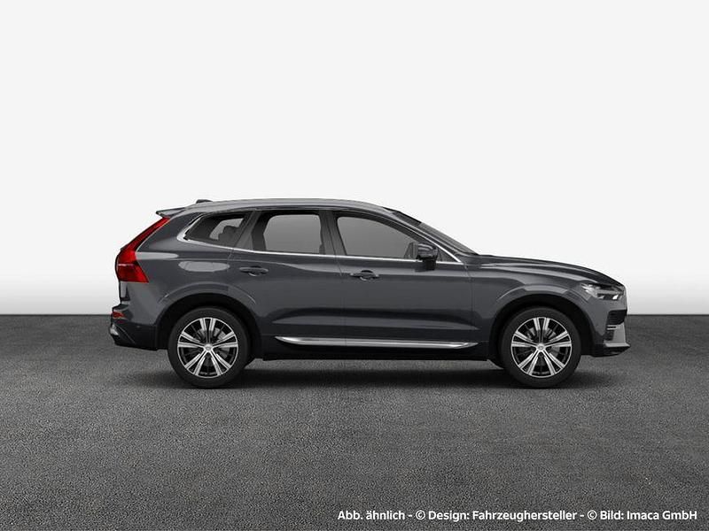 Gebraucht Volvo XC60 Plus 197 PS (144 kW) 2024 Thunder grey metallic SUV