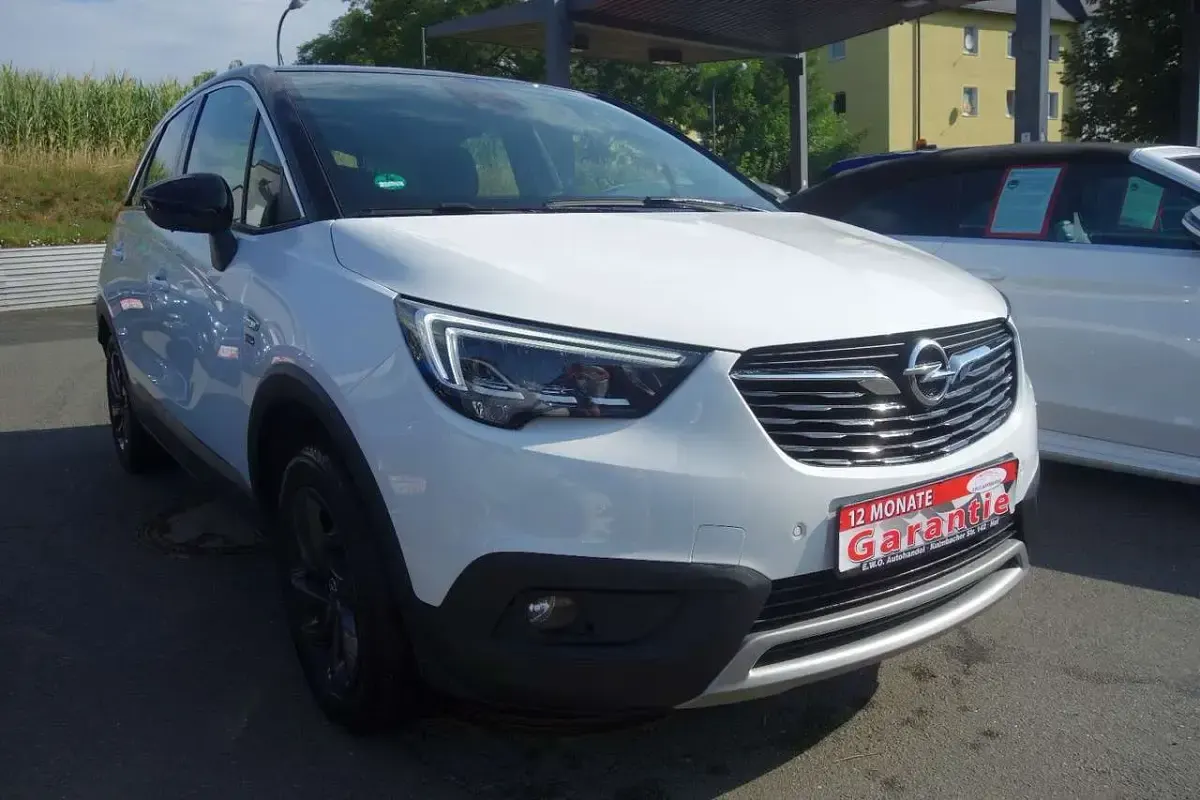 Gebraucht Opel Crossland X 131 PS (96 kW) 2020 Schneeweiss/olympic/summit whi SUV