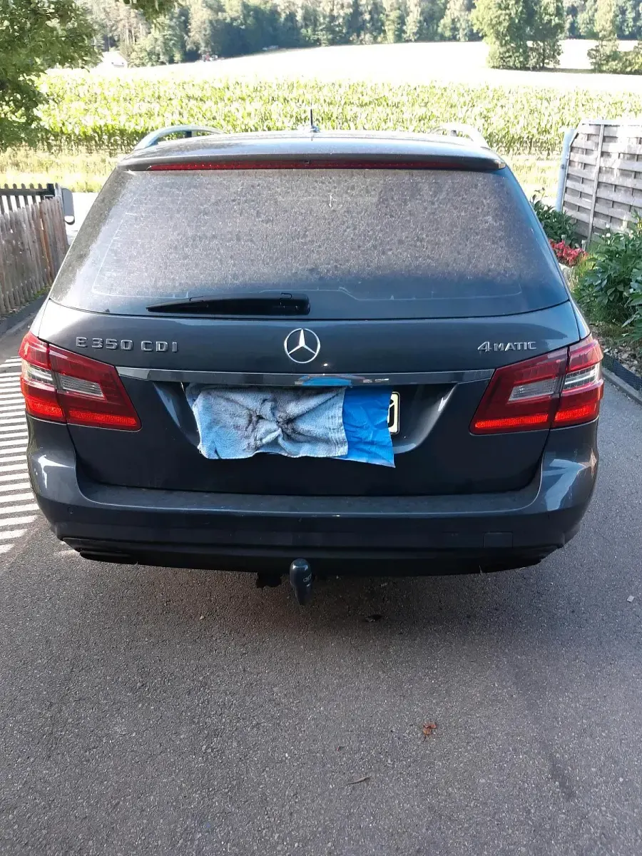 Gebraucht Mercedes E350 231 PS (169 kW) 2010 Grau Kombi