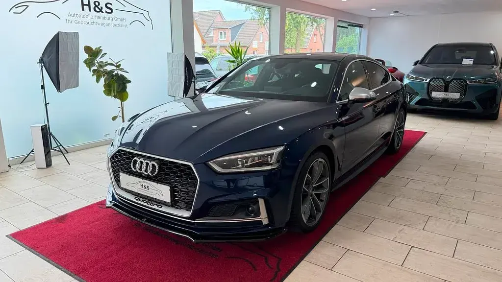 Gebraucht Audi S5 Sportback Ambiente 354 PS (260 kW) 2018 Navarrablau Kleinwagen