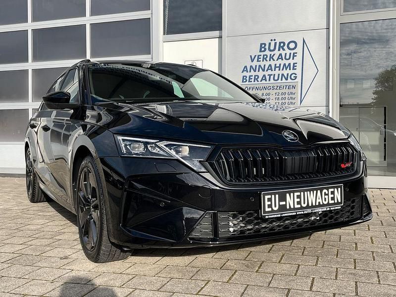 Schwarz Neu 2025 Skoda Octavia RS Kombi | 38.890 € (Superpreis) - Bild 1/4