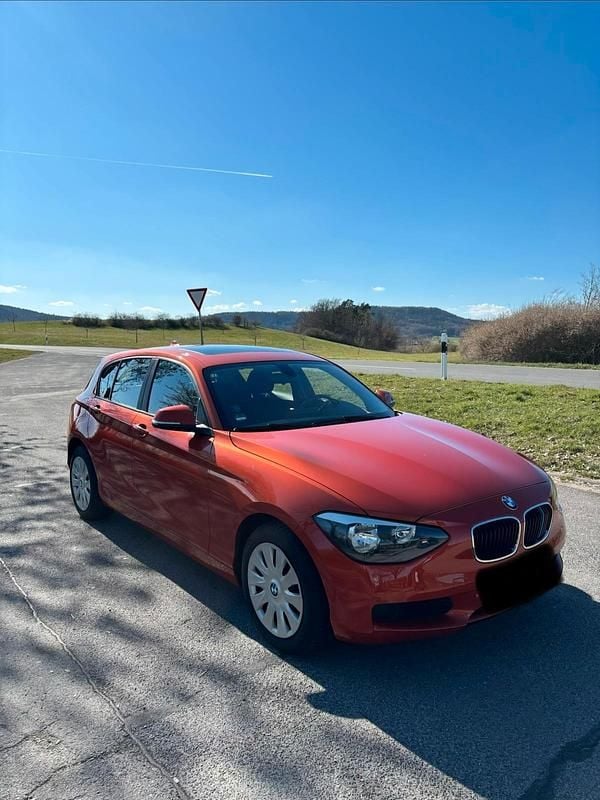 Gebraucht BMW 118 143 PS (105 kW) 2015 Orange Kleinwagen