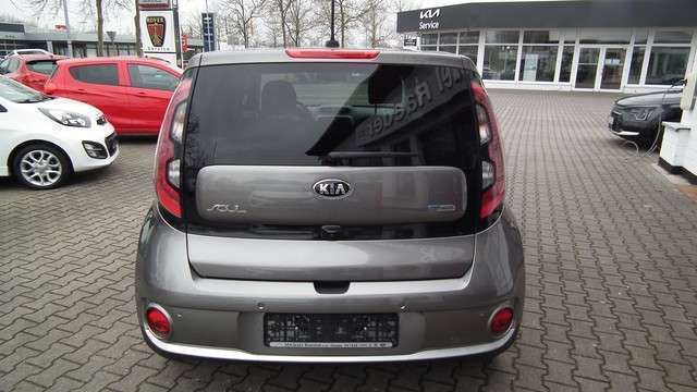 Gebraucht Kia Soul EV Play 80 kW (110 PS) 2016 Grau SUV