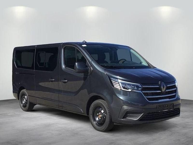 Andere Gebraucht 2024 Renault Trafic Evolution Van | 44.980 € (Teuer) - Bild 1/4