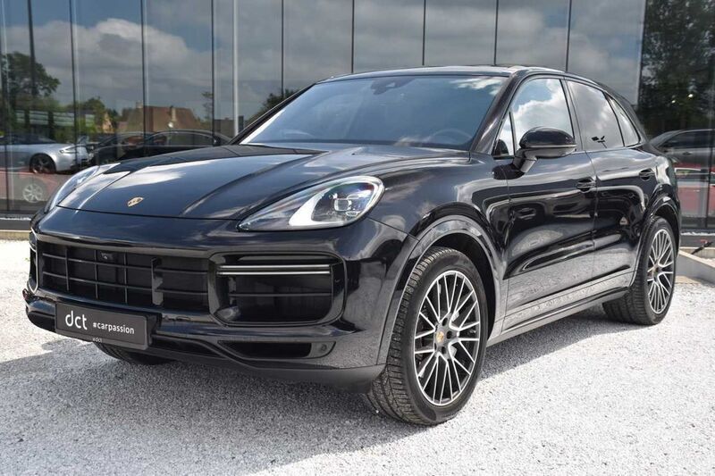 Schwarz Gebraucht 2018 Porsche Cayenne Turbo Chrono SUV | 63.900 € (Superpreis) - Bild 1/4