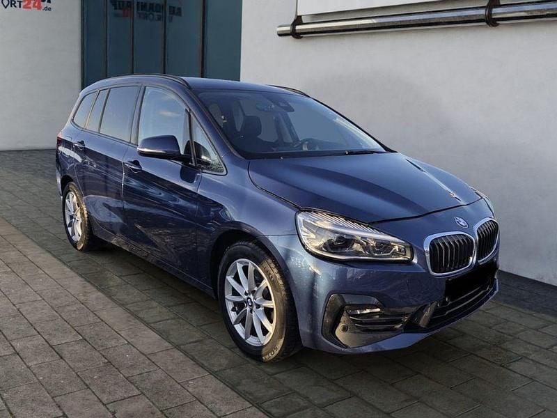 Gebraucht BMW 220 Gran Tourer Advantage 178 PS (130 kW) 2021 Blau Van / Kleinbus