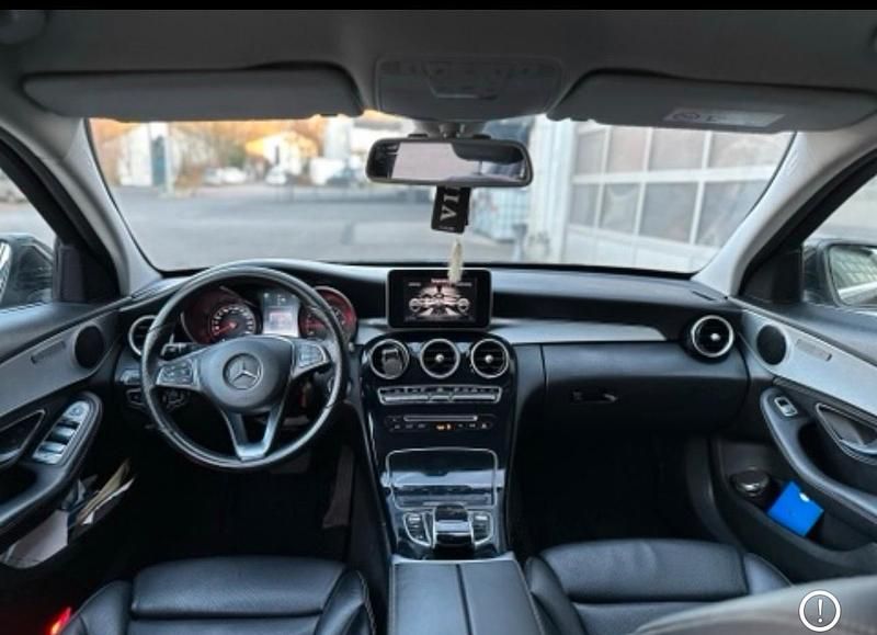 Gebraucht Mercedes C250 204 PS (150 kW) 2015 Schwarz Kombi