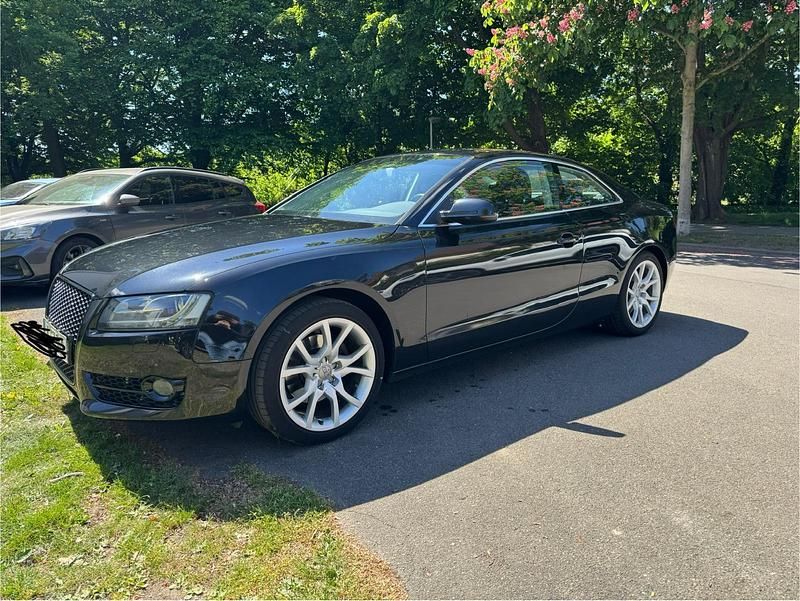 Gebraucht Audi A5 179 PS (131 kW) 2010 Schwarz Coupé