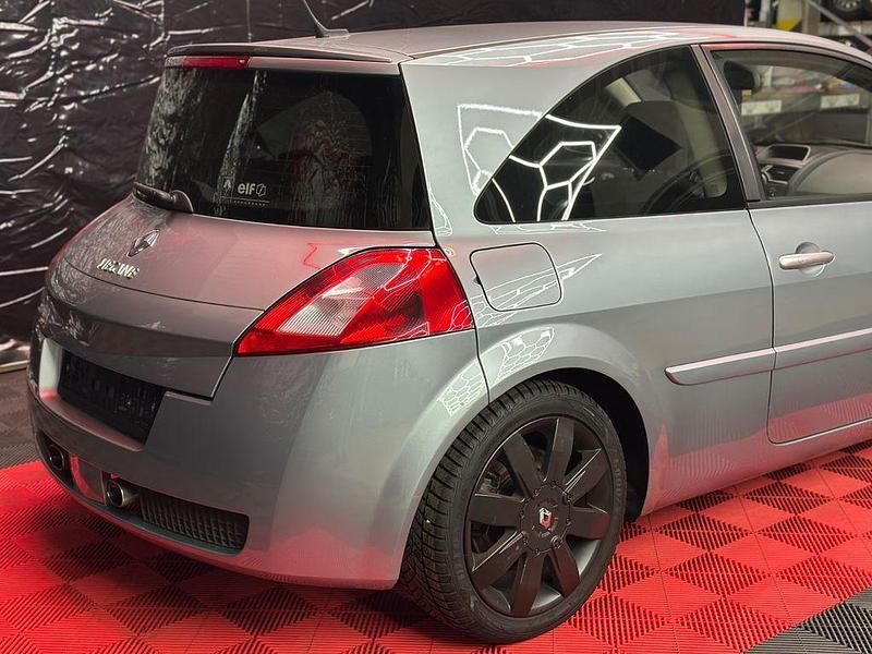 Gebraucht Renault Mégane II R.S. 238 PS (175 kW) 2004 Grau Limousine