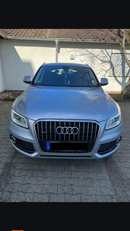 Second-hand Audi Q5 Comfort 190 CP (139 kW) 2015 Gri SUV