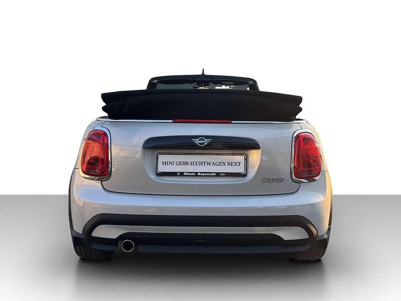 Gebraucht Mini Cooper Cabriolet 136 PS (100 kW) 2022 White silver metallic Cabrio