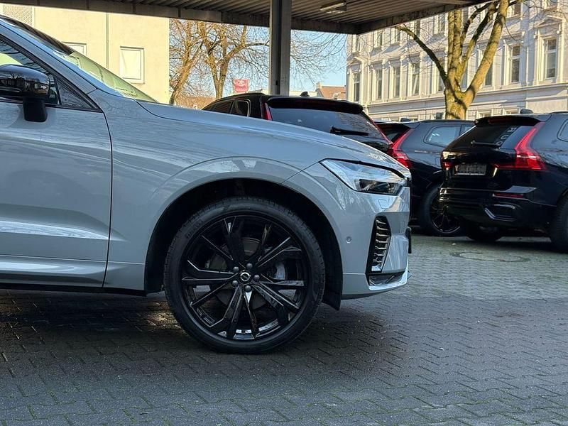 Gebraucht Volvo XC60 Plus 250 PS (183 kW) 2025 Vapour grey / metallic SUV