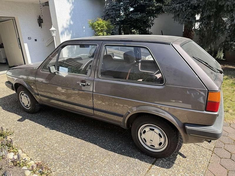 Second-hand VW Golf II 75 CP (55 kW) 1983 Maro Hatchback