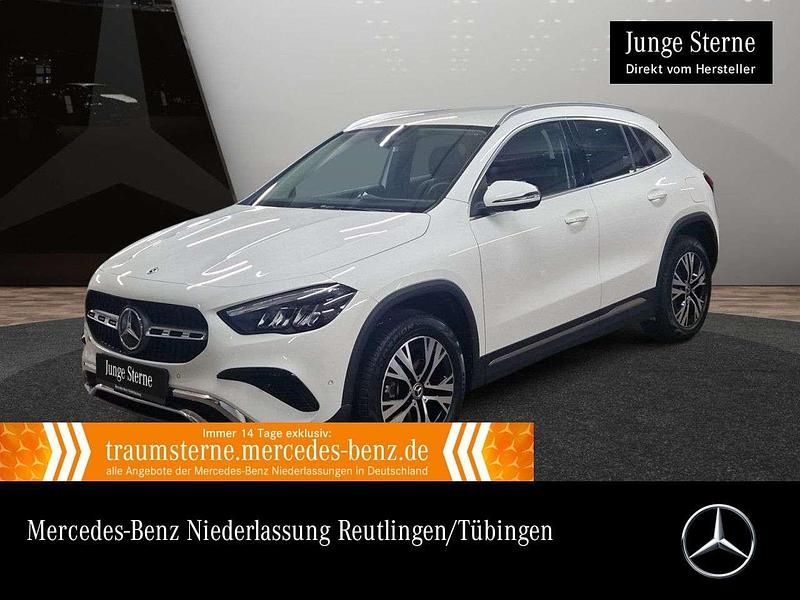 Weiß Gebraucht 2024 Mercedes GLA250 Progressive SUV | 38.690 € (Guter Preis) - Bild 1/3