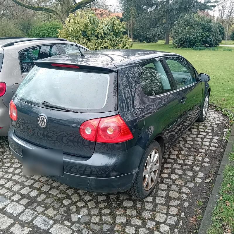 Gebraucht VW Golf V 115 PS (84 kW) 2005 Grau Kleinwagen