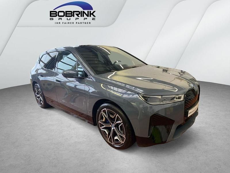 Gebraucht BMW iX 239 kW (326 PS) 2022 Grau SUV
