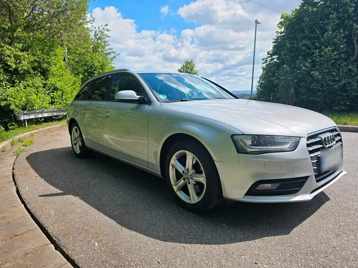 Gebraucht Audi A4 204 PS (150 kW) 2012 Silber Kombi