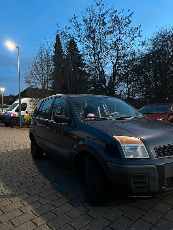 Gebraucht Ford Fusion 80 PS (58 kW) 2006 Silber Kleinwagen