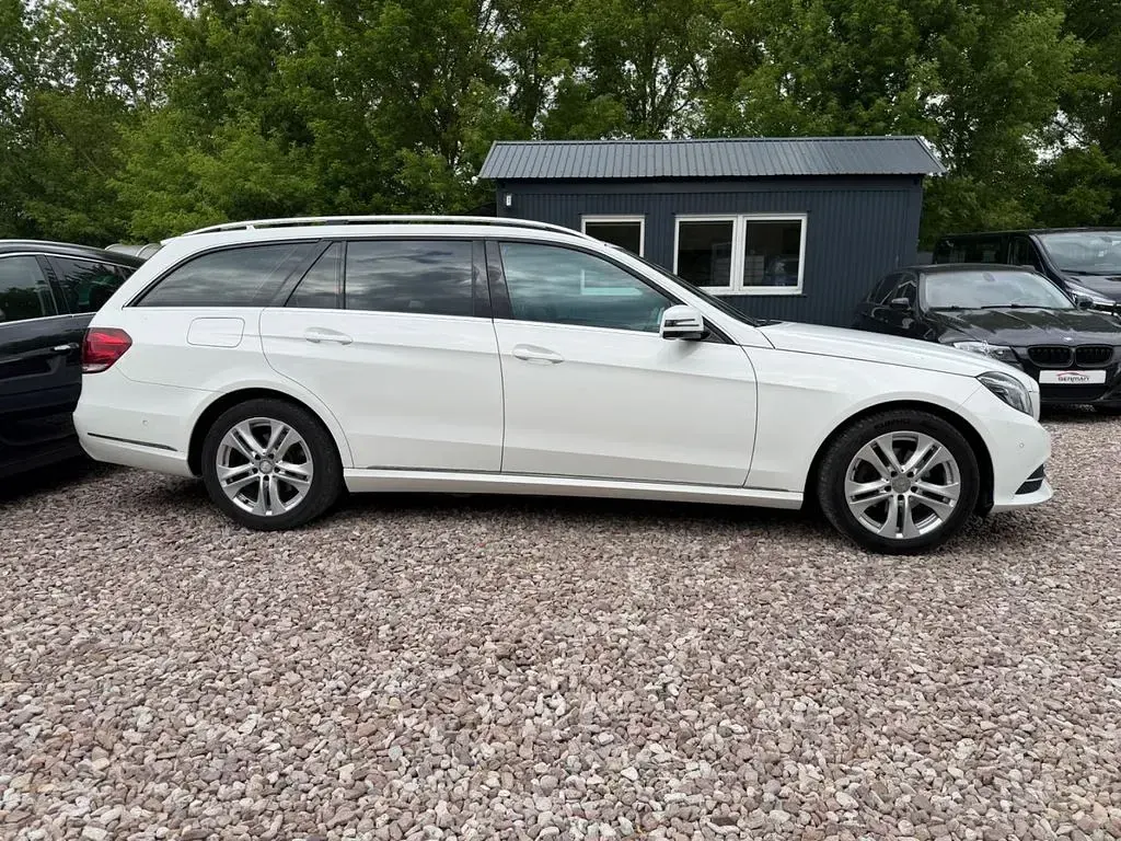 Gebraucht Mercedes E200 136 PS (100 kW) 2014 Weiß Kombi