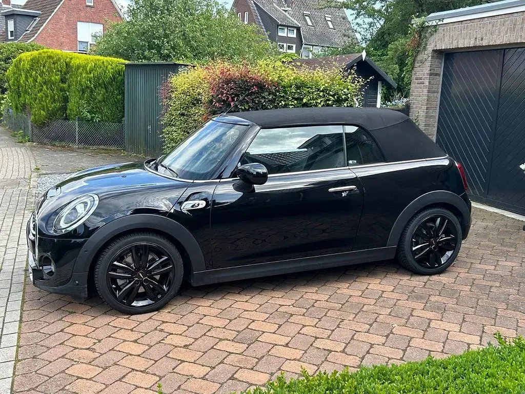 Gebraucht Mini Cooper S 192 PS (141 kW) 2020 Schwarz Kleinwagen