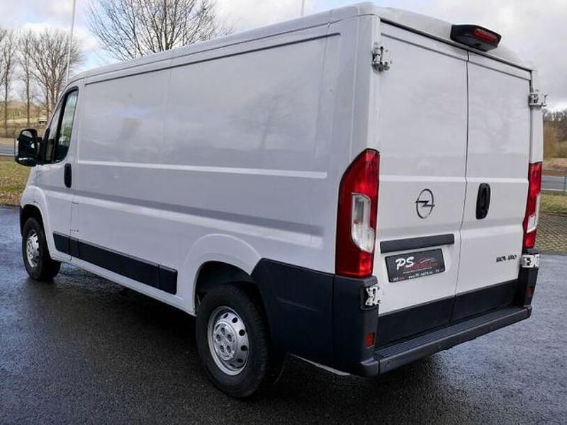 Gebraucht Opel Movano 140 PS (102 kW) 2024 Casablanca weiß Van