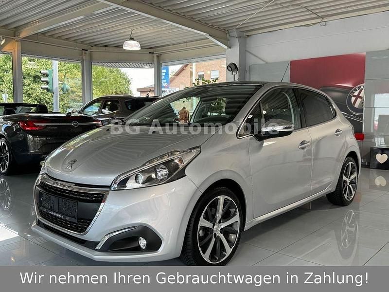 Grau Gebraucht 2016 Peugeot 208 Active Kleinwagen | 7.490 € (Guter Preis) - Bild 1/4