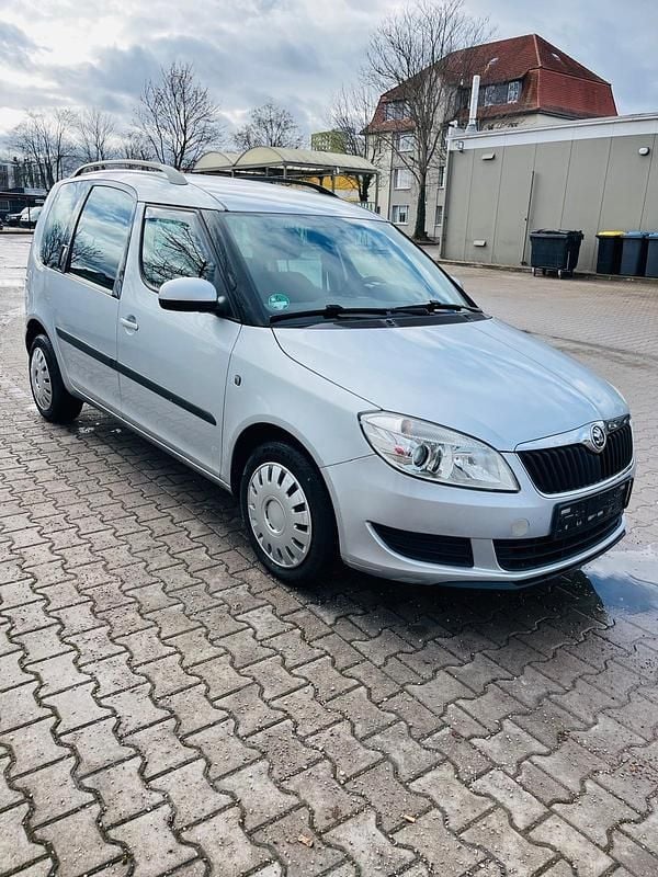 Gebraucht Skoda Roomster 105 PS (77 kW) 2013 Grau Van / Kleinbus
