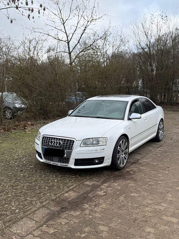 Gebraucht Audi S8 Ambiente 450 PS (330 kW) 2007 Weiß Limousine