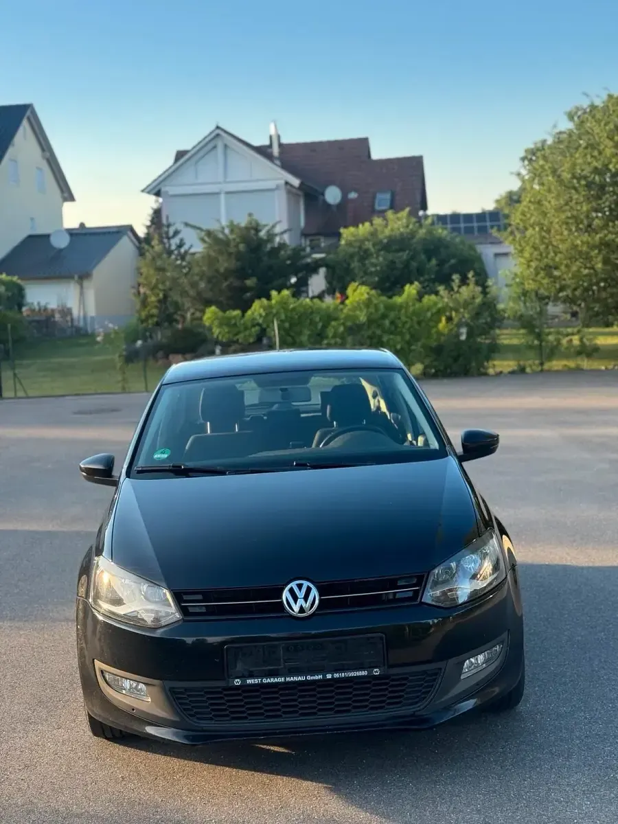 Gebraucht VW Polo 90 PS (66 kW) 2011 Schwarz Kleinwagen