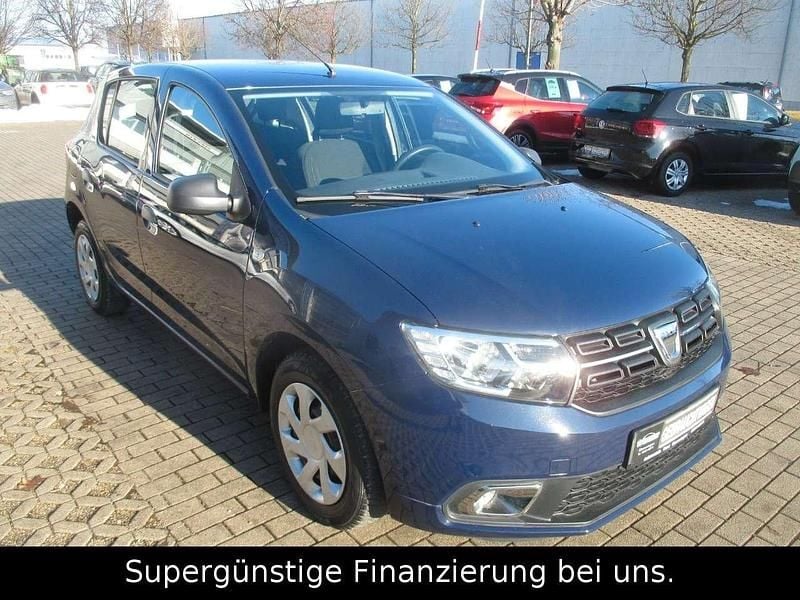 Gebraucht Dacia Sandero Essentiel 73 PS (53 kW) 2020 Blau Kleinwagen