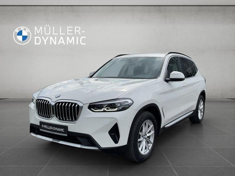 Alpinweiß uni Gebraucht 2022 BMW X3 Efficient Dynamics SUV | 42.480 € (Fairer Preis) - Bild 1/4