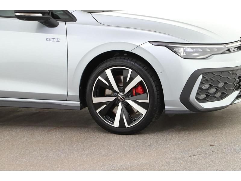 Gebraucht VW Golf VIII GTE 177 PS (130 kW) 2025 Limousine