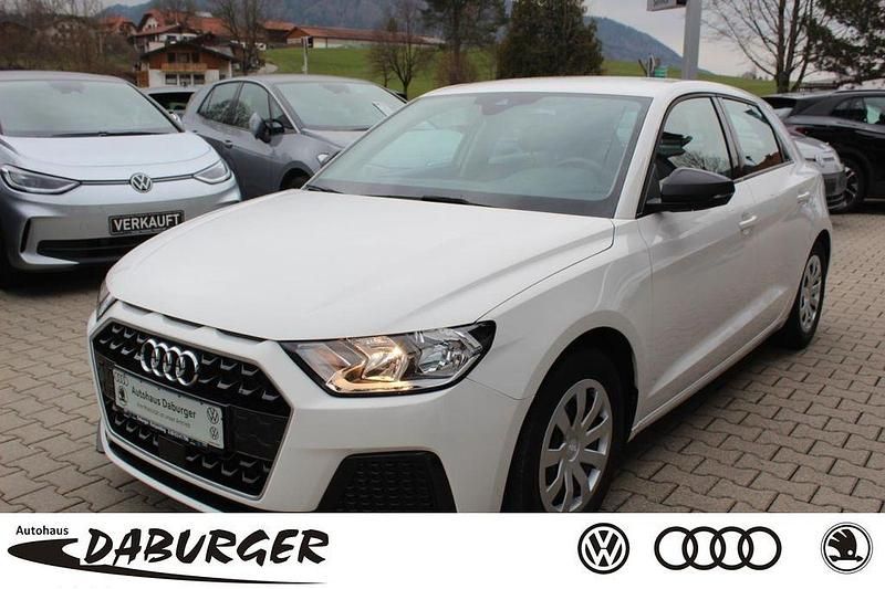 Gebraucht Audi A1 Sportback Advanced 110 PS (80 kW) 2022 Weiß Kleinwagen