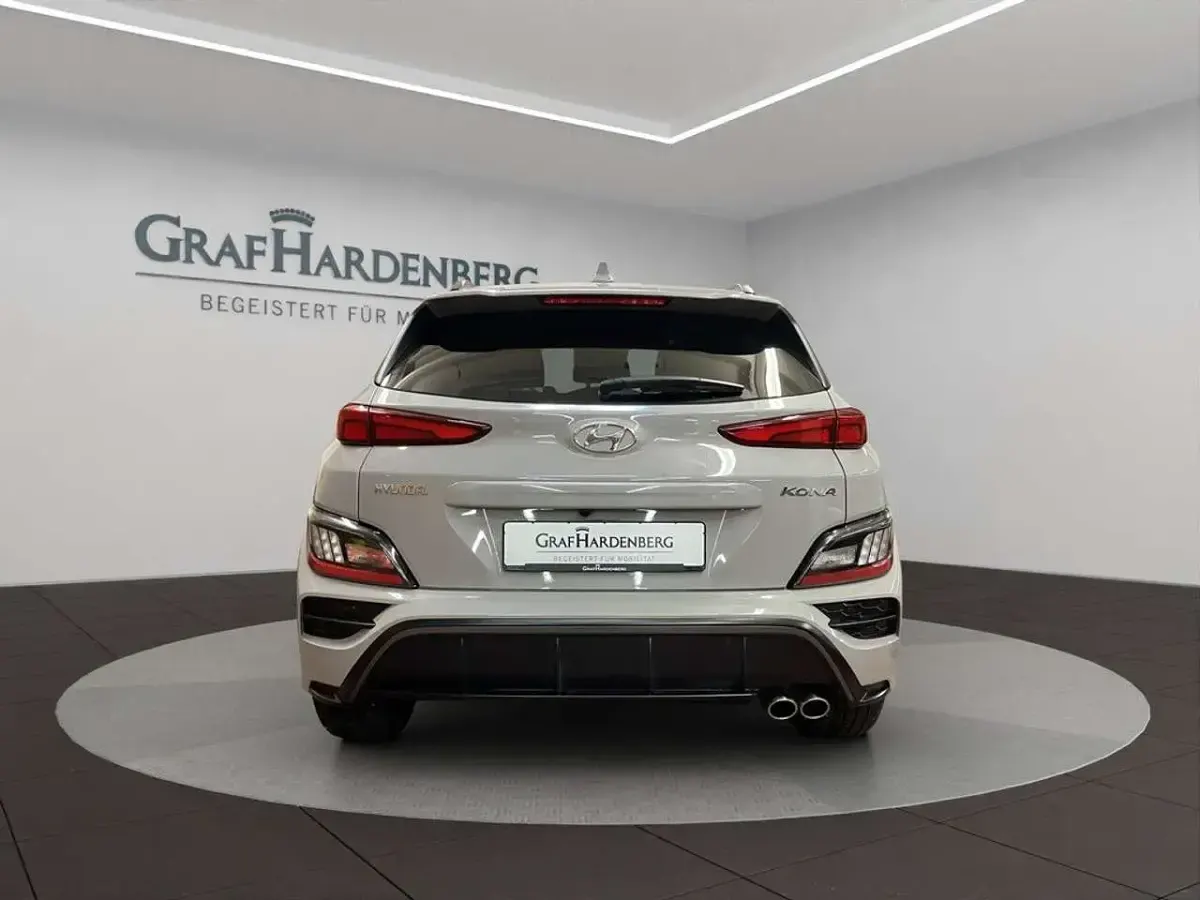 Gebraucht Hyundai Kona N Line 199 PS (146 kW) 2023 Cyber grey / met SUV