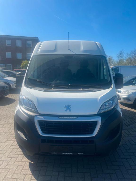 Weiß Gebraucht 2020 Peugeot Boxer Van | 14.300 € (Superpreis) - Bild 1/4