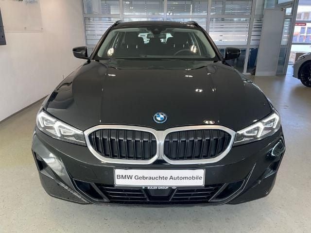 Gebraucht BMW 320e 204 PS (150 kW) 2022 Schwarz Kombi