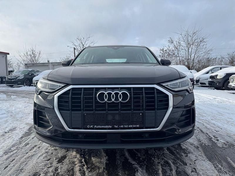 Gebraucht Audi Q3 Basis 150 PS (110 kW) 2021 Schwarz SUV