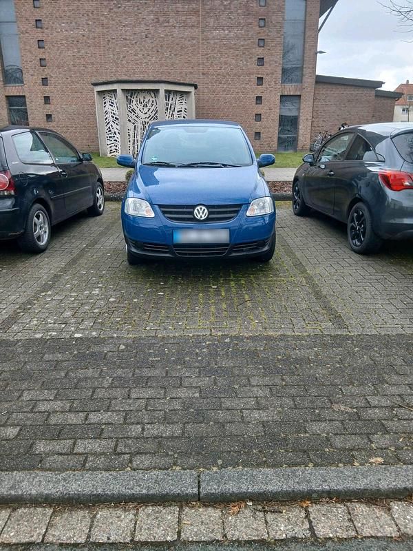 Gebraucht VW Fox 55 PS (40 kW) 2006 Blau Kleinwagen