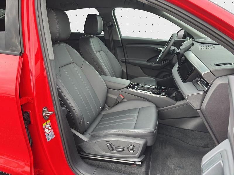 Gebraucht Audi Q6 Sportback e-tron Ambiente 185 kW (252 PS) 2025 Soneirarot metallic SUV