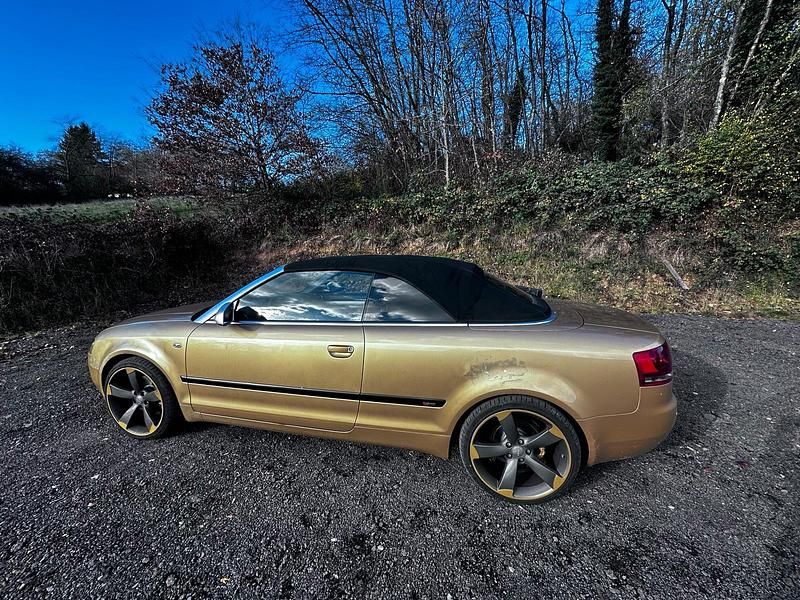 Gold Gebraucht 2003 Audi A4 Cabriolet Cabrio | 2.500 € (Guter Preis) - Bild 1/4