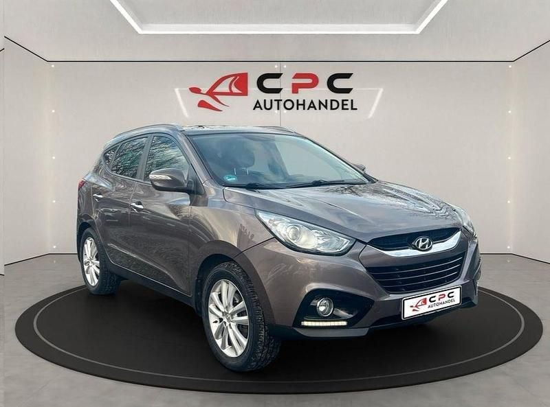 Braun Gebraucht 2011 Hyundai ix35 Style SUV | 6.990 € (Guter Preis) - Bild 1/4