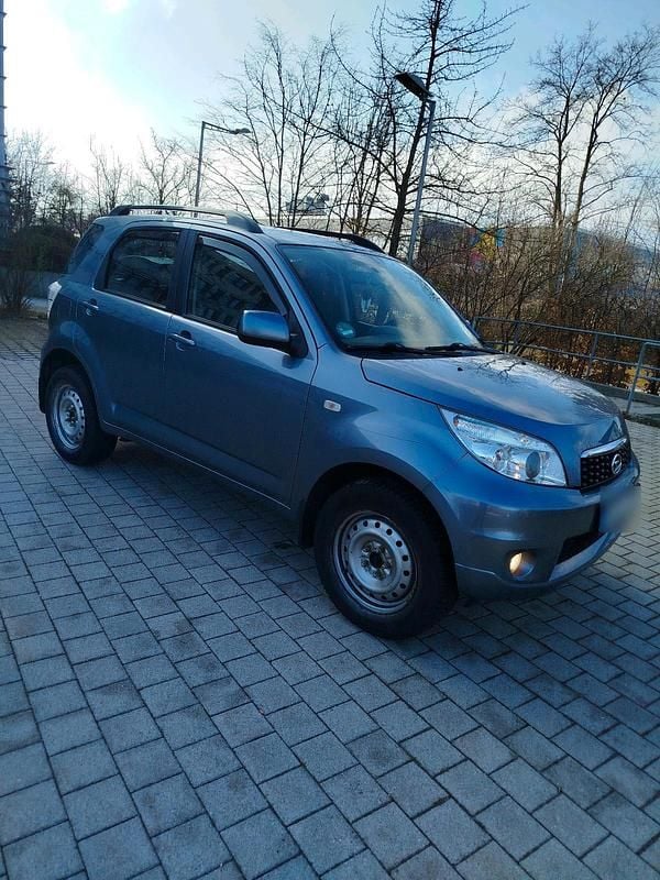 Gebraucht Daihatsu Terios 105 PS (77 kW) 2010 Grau SUV