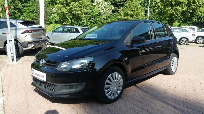 Schwarz Gebraucht 2013 VW Polo Limousine | 7.990 € (Etwas zu teuer) - Bild 1/4