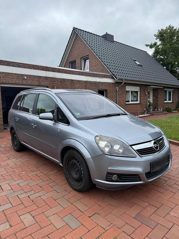 Grau Gebraucht 2007 Opel Zafira Van / Kleinbus | 2.850 € (Fairer Preis) - Bild 1/4