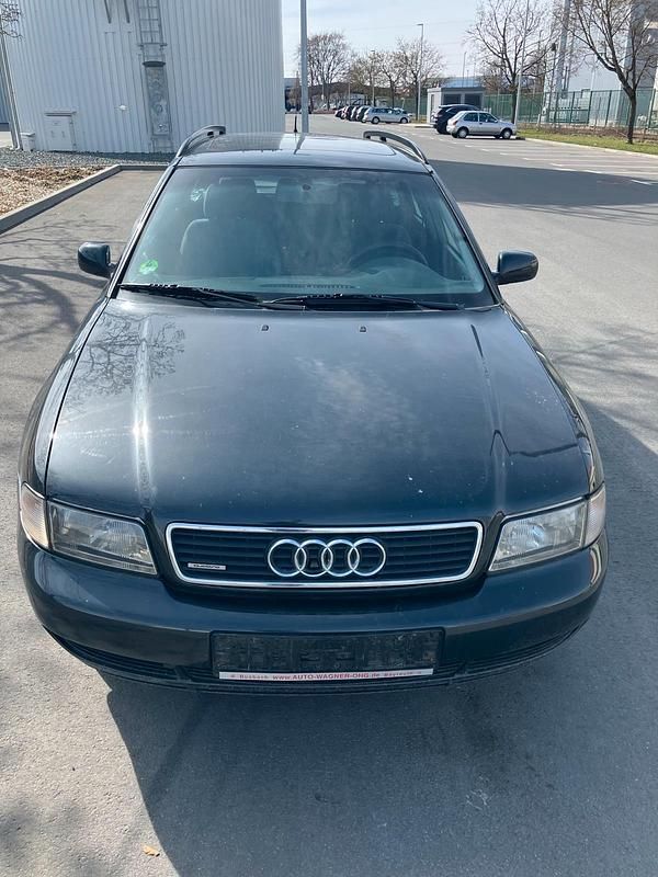 Gebraucht Audi A4 125 PS (91 kW) 1998 Schwarz Kombi