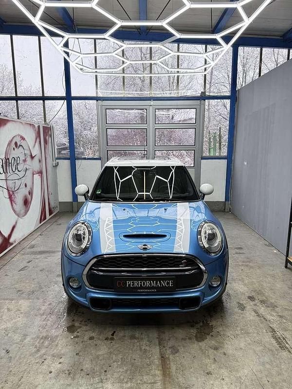 Gebraucht Mini Cooper SD 170 PS (125 kW) 2015 Electric blue ii metallic Kleinwagen