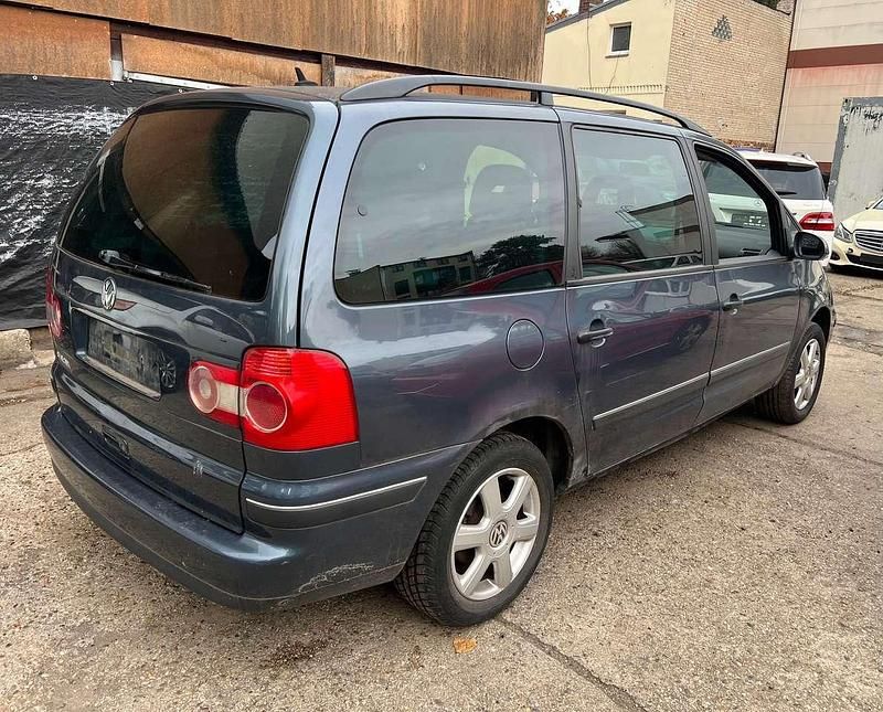 Gebraucht VW Sharan 116 PS (85 kW) 2005 Grey tech metallic Van / Kleinbus