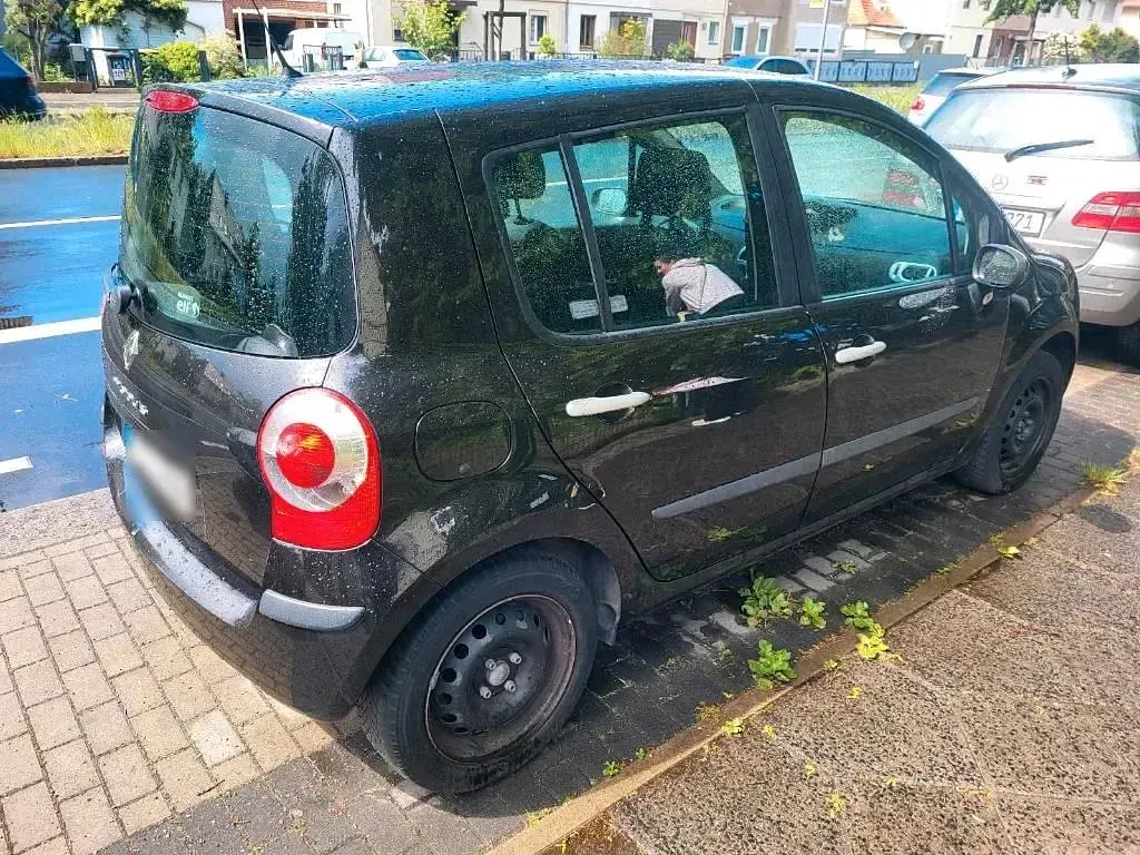 Gebraucht Renault Modus 85 PS (62 kW) 2007 Schwarz Van / Kleinbus
