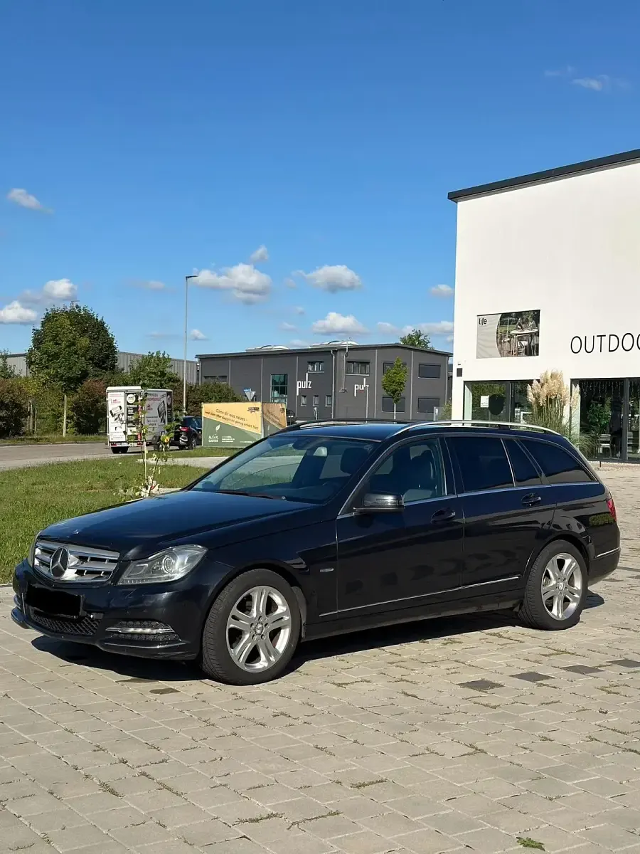 Gebraucht Mercedes C250 204 PS (150 kW) 2011 Schwarz Kombi